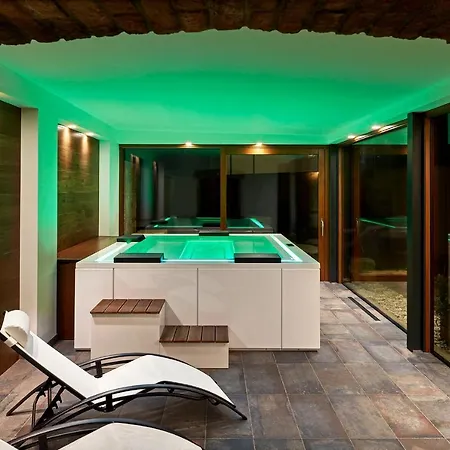 Διαμέρισμα Zadris 1922 & *