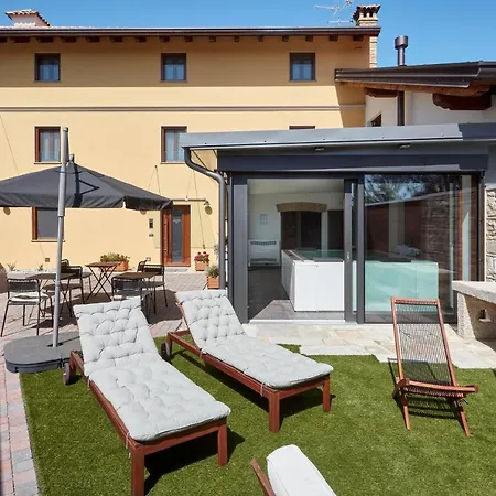 Zadris 1922 & Διαμέρισμα *